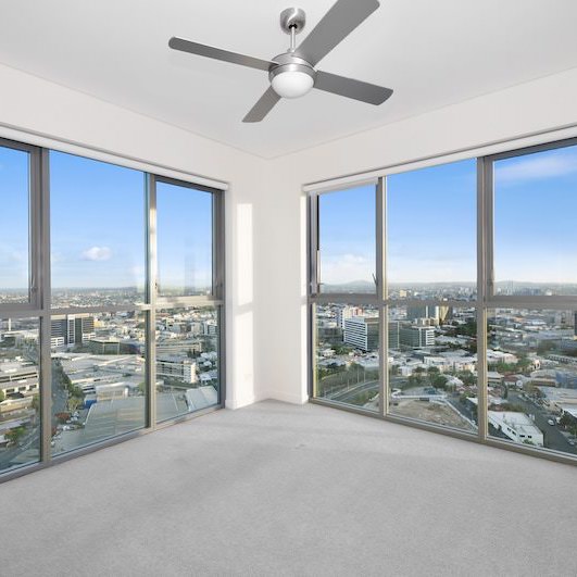 Mississauga Condo Ceilings